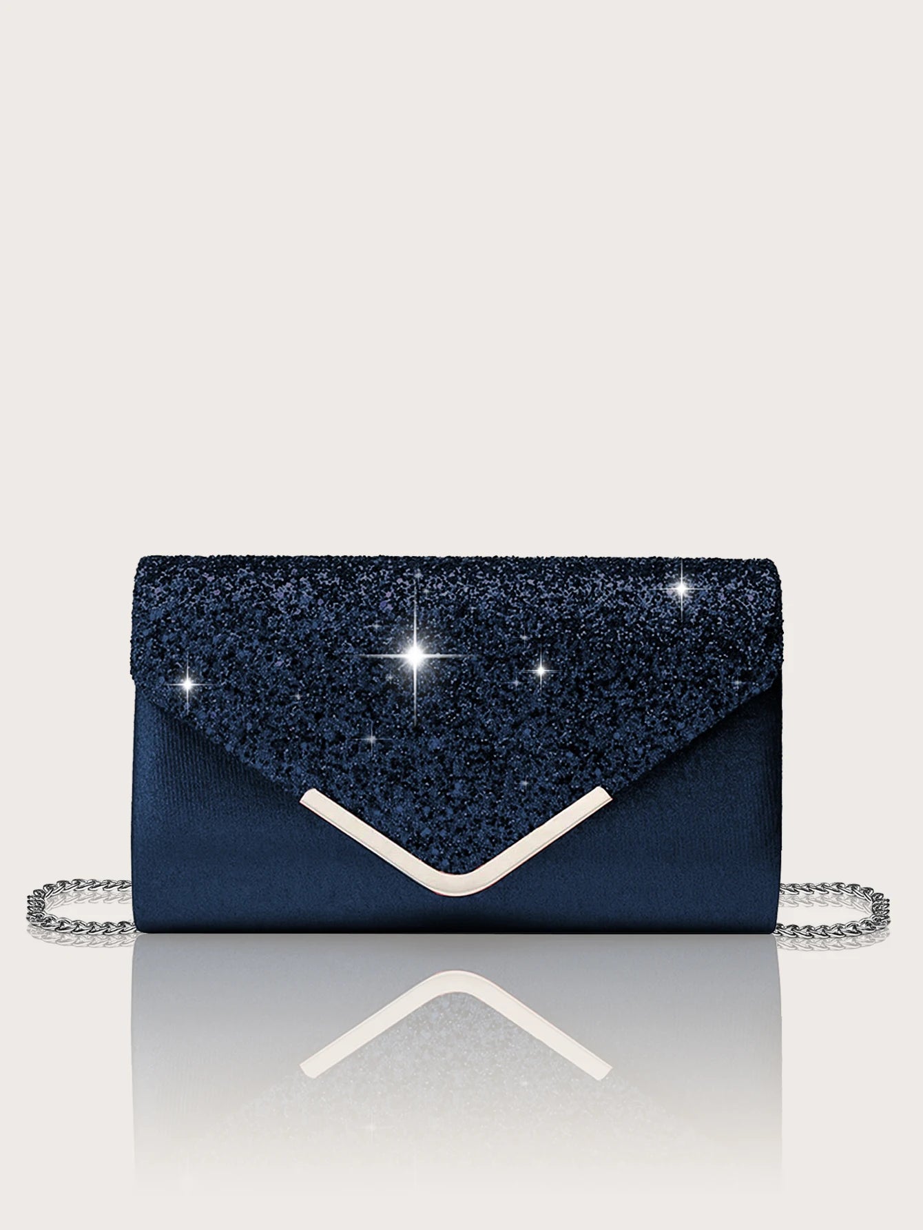 Gorgeous and elegant sparkly women's clutch bag, paired with a gorgeous rhinestone necklace, earrings and bracelet set of four.